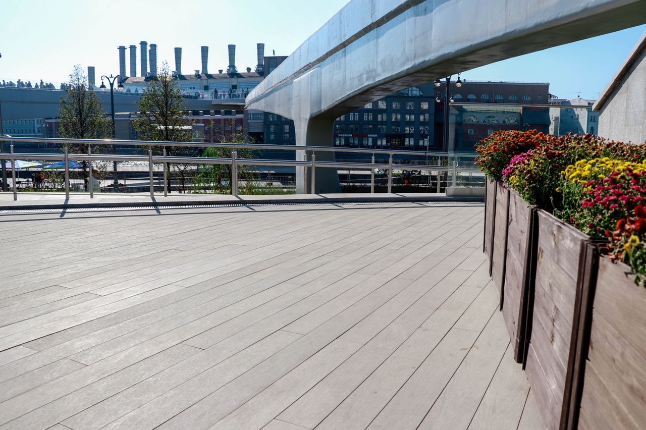 Монтаж террасной доски, ограждений и заборов из ДПК