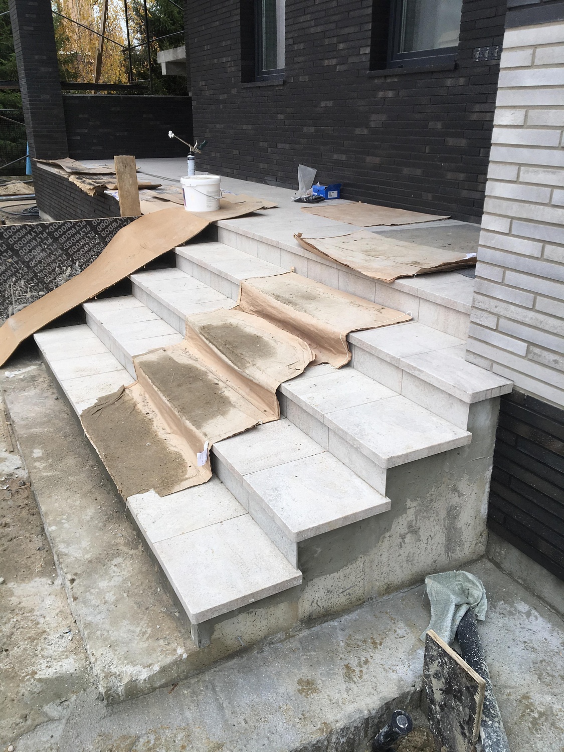 Монтаж клинкерных ступеней и плитки