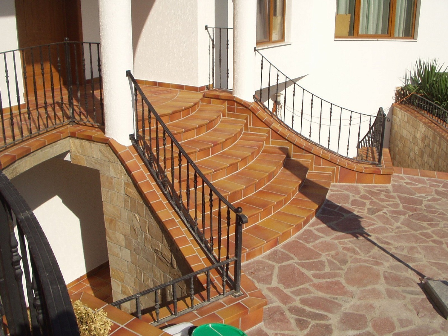 Монтаж клинкерных ступеней и плитки